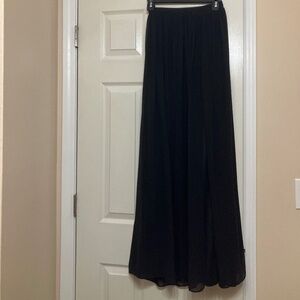 Lulus black pleated maxi skirt